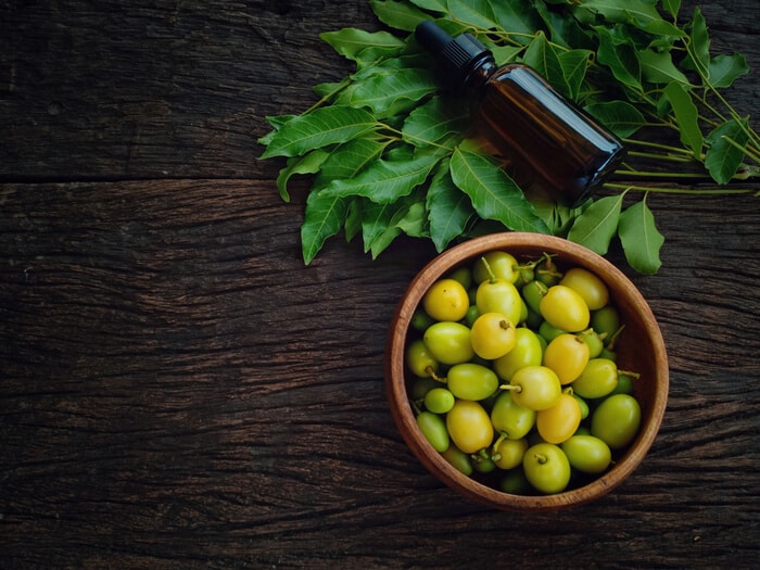 5 Neem Powder Benefits Urban Veda Ayurvedic Natural Skincare